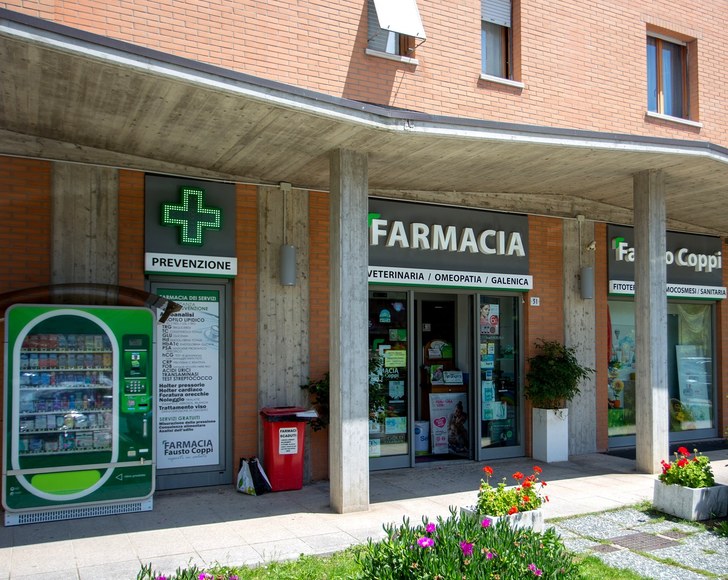 Vista esterna della farmacia 