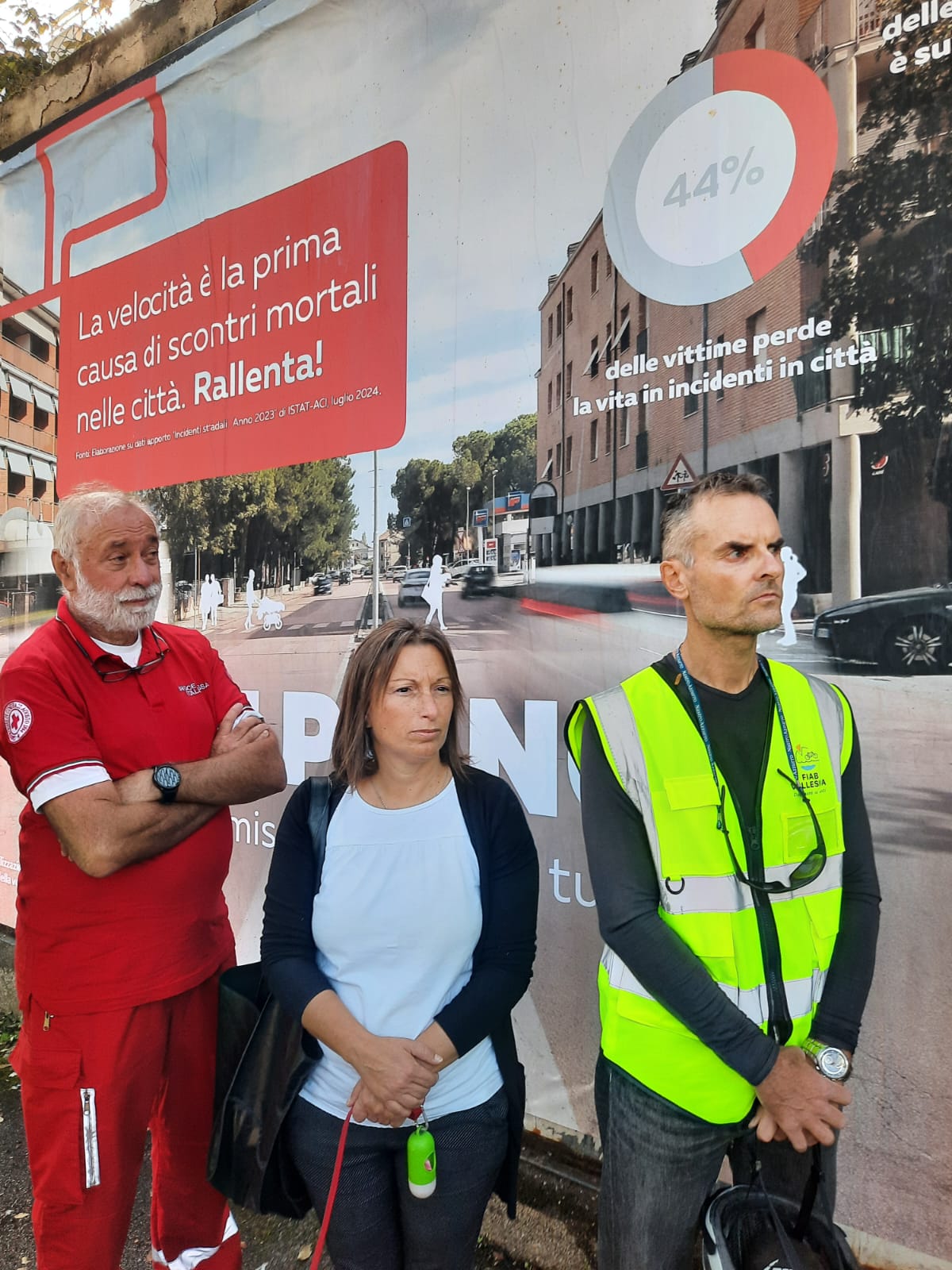 I rappresentanti delle associazioni: la Croce Rossa, Legambiente e Fiab